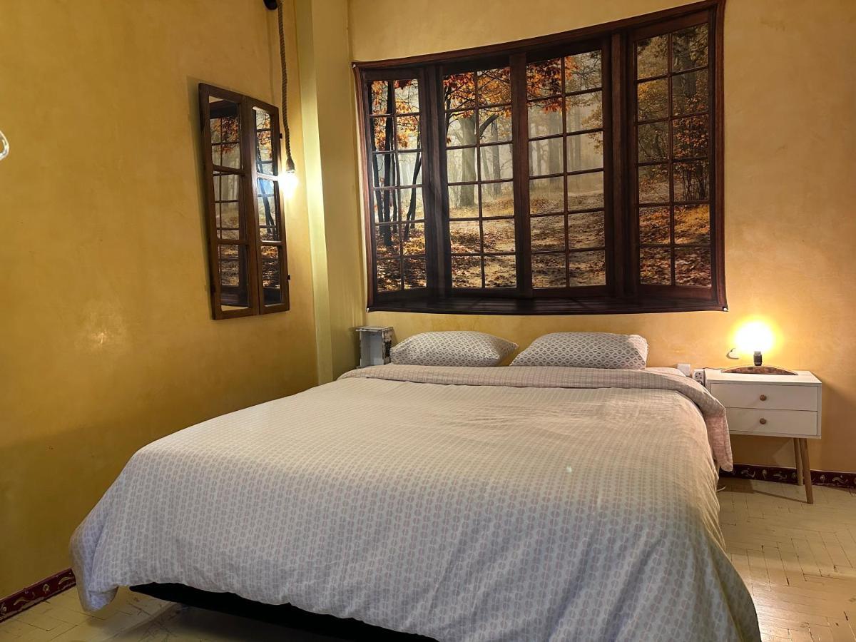 City Center Little Happy Romantic House Athena Bagian luar foto
