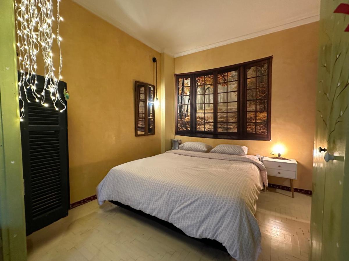 City Center Little Happy Romantic House Athena Bagian luar foto